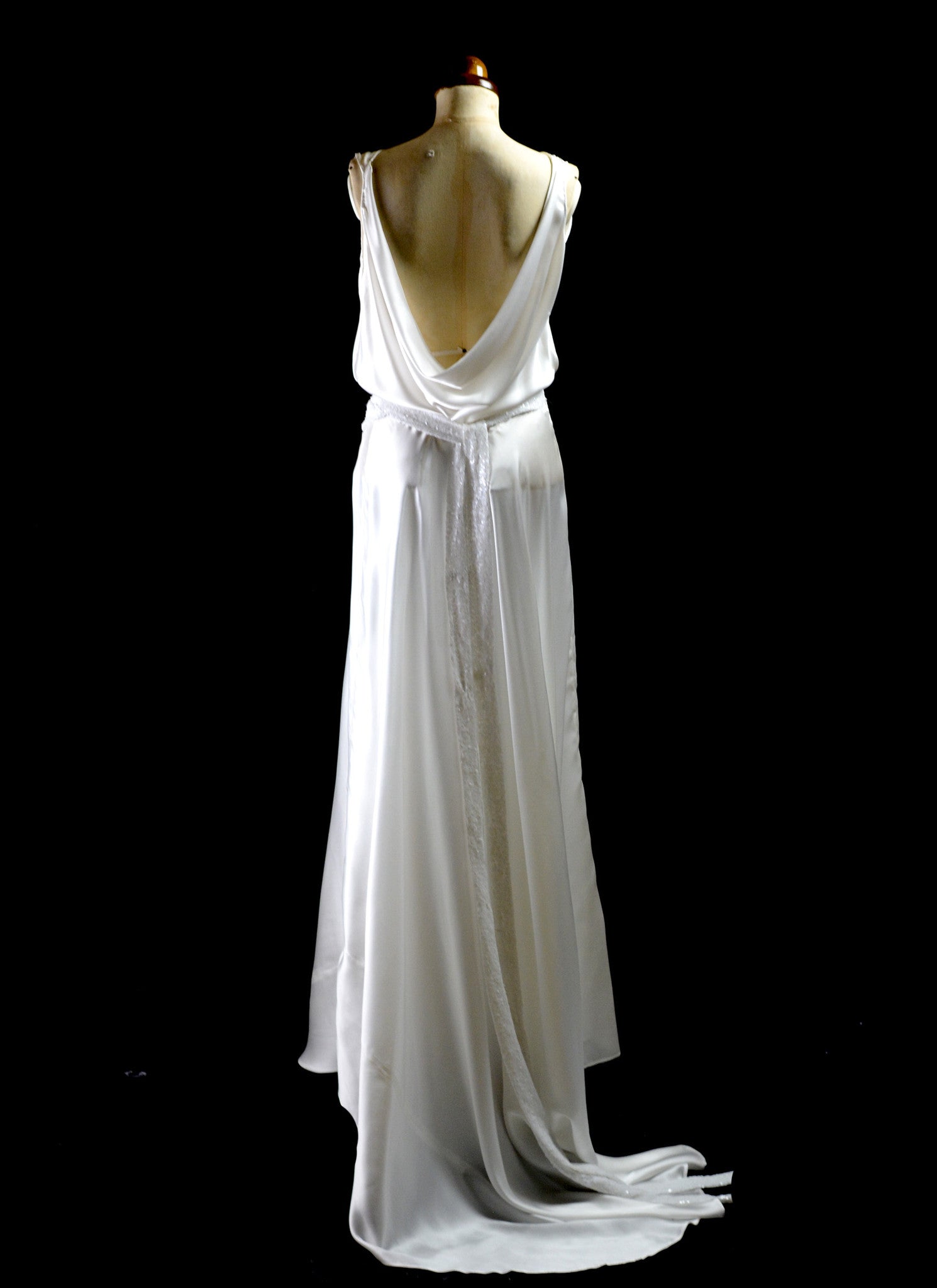 bias cut white satin evening gown 1930s | witness2fashion